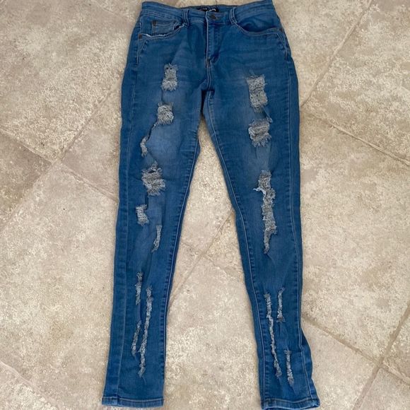 Fashion Nova Jeans Fashion Nova Size 112 Skinny Jeans Shredded